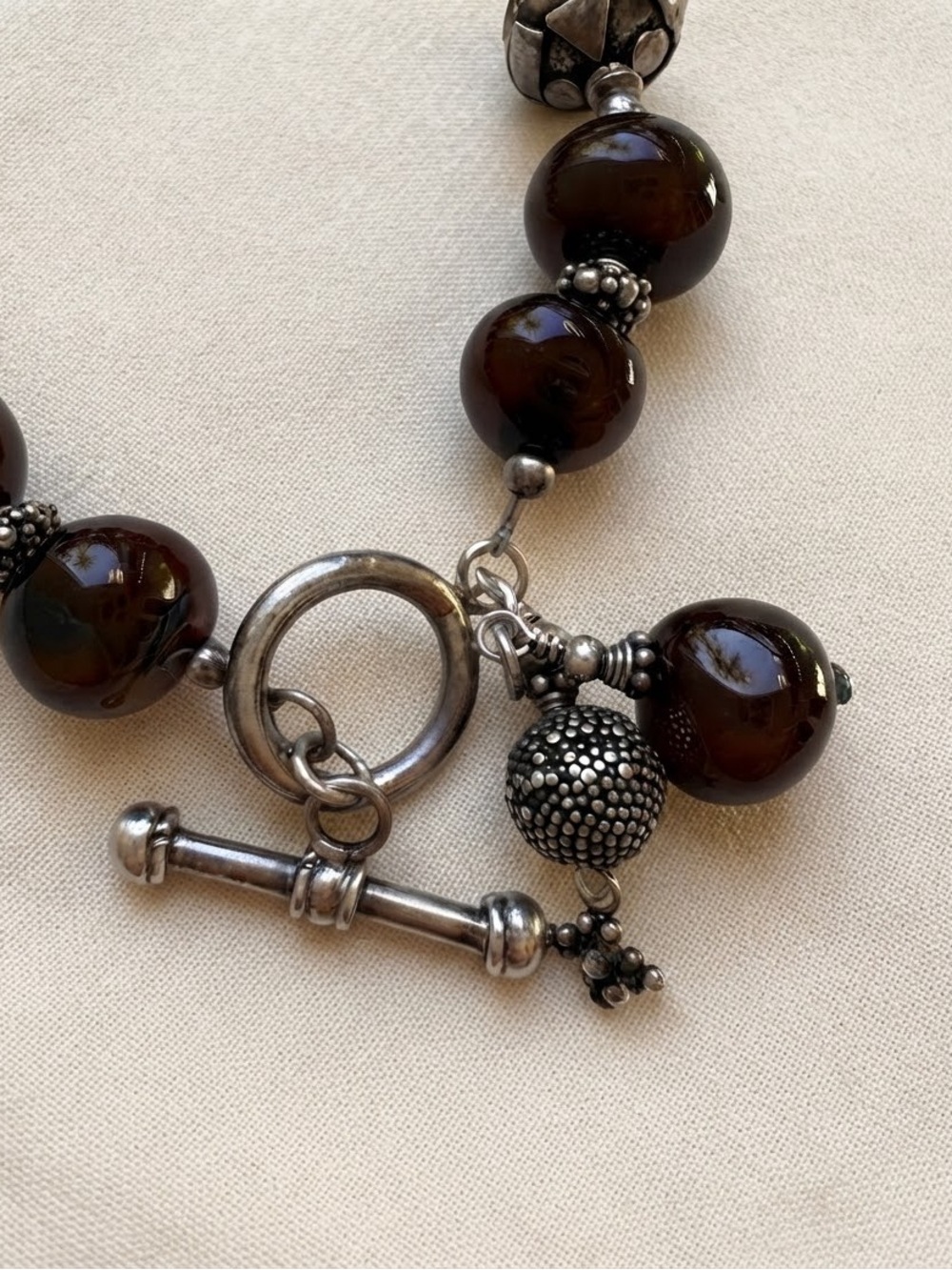 Artisan Brown Agate & Silver-Tone Toggle Statement Bracelet - Picture 3 of 3